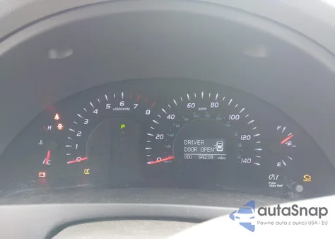 2011 Toyota Camry Xle z USA, uszkodzony, nr VIN 4T4BF3EKXBR199316